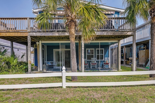 Apartment (2 Bedrooms) | Front of property