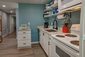 Apartment (2 Bedrooms) | Interior - 'below Deck' Beach House: Walk to the Ocean! (Murrells Inlet)