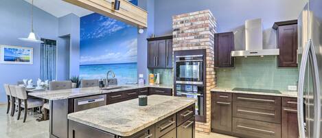 House (4 Bedrooms) | Interior