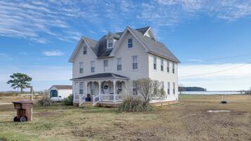 House (Multiple Bedrooms) | Front of property