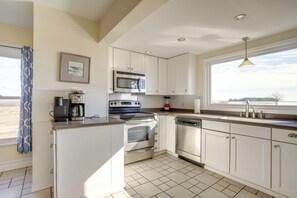 ハウス (Multiple Bedrooms) | 内装