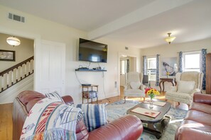 Interior - Historic Hoopersville Getaway on Chesapeake Bay! (Fishing Creek)