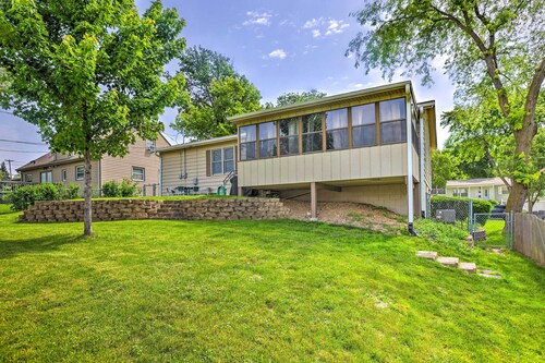 Family-friendly Omaha Home ~ 5 Mi to Dtwn!