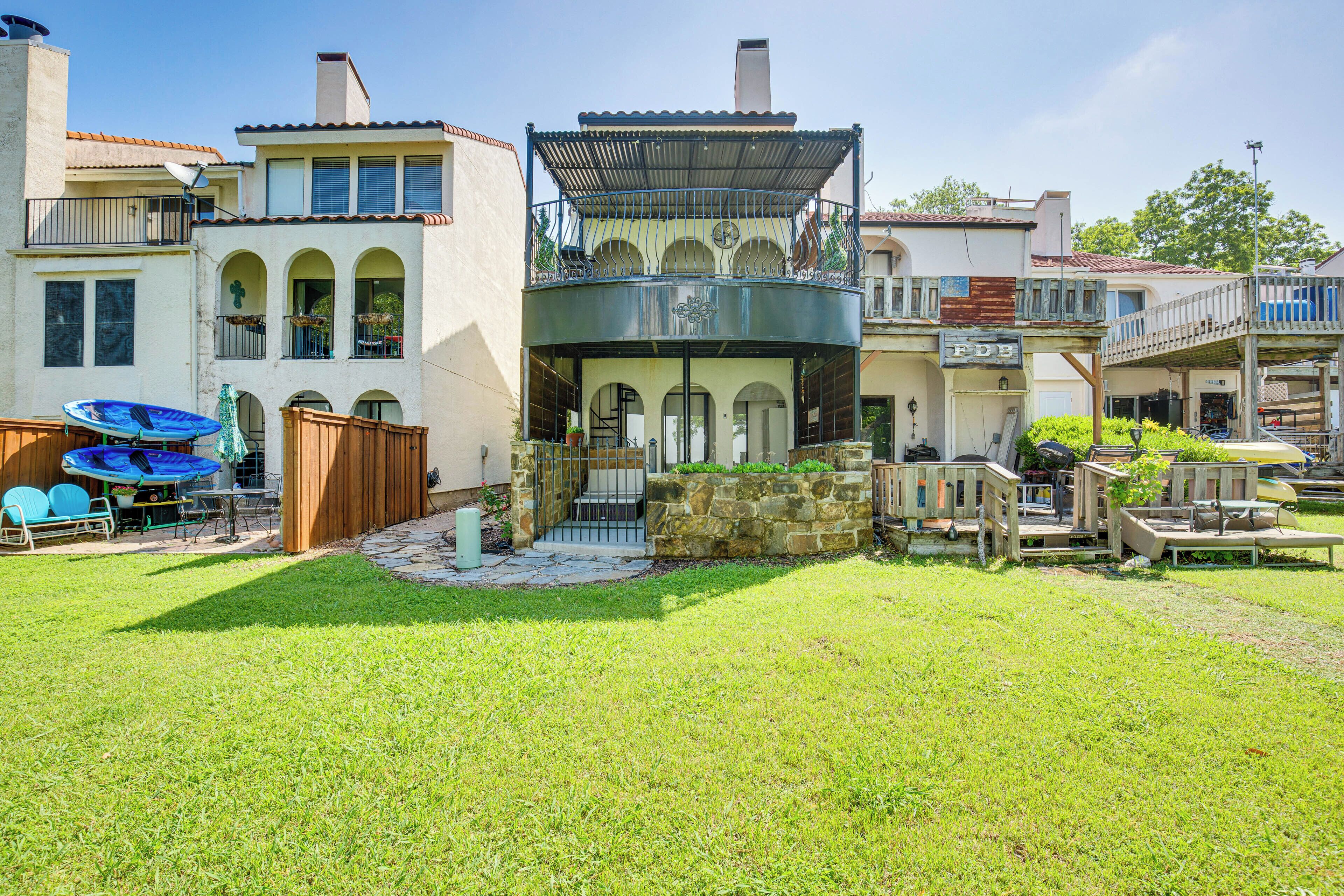 อพาร์ทเมนท์ (3 Bedrooms) | ภายใน