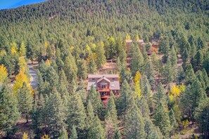 Interior - Expansive Mountain Retreat w/ Views of Pikes Peak! (Woodland Park)