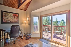 Interior - Expansive Mountain Retreat w/ Views of Pikes Peak! (Woodland Park)