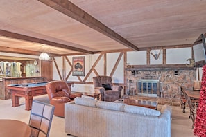 House (4 Bedrooms) | Interior - Ruidoso Home w/ Hot Tub & Sierra Blanca Views (Ruidoso)