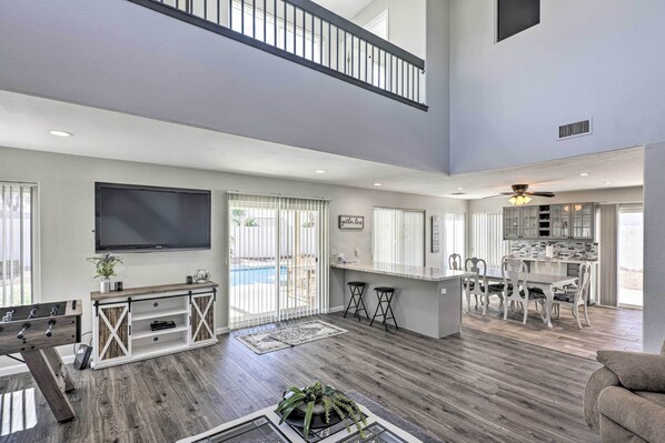 House (4 Bedrooms) | Interior - Bullhead City Pad With Pool & Patio: Near River (Bullhead City)