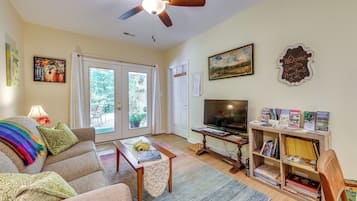 House (1 Bedroom) | Interior