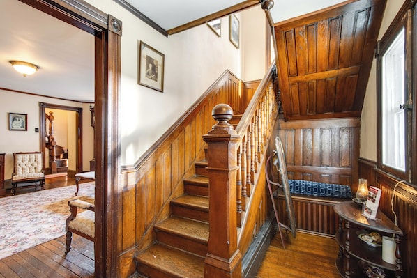 Maison (5 Bedrooms) | Intérieur