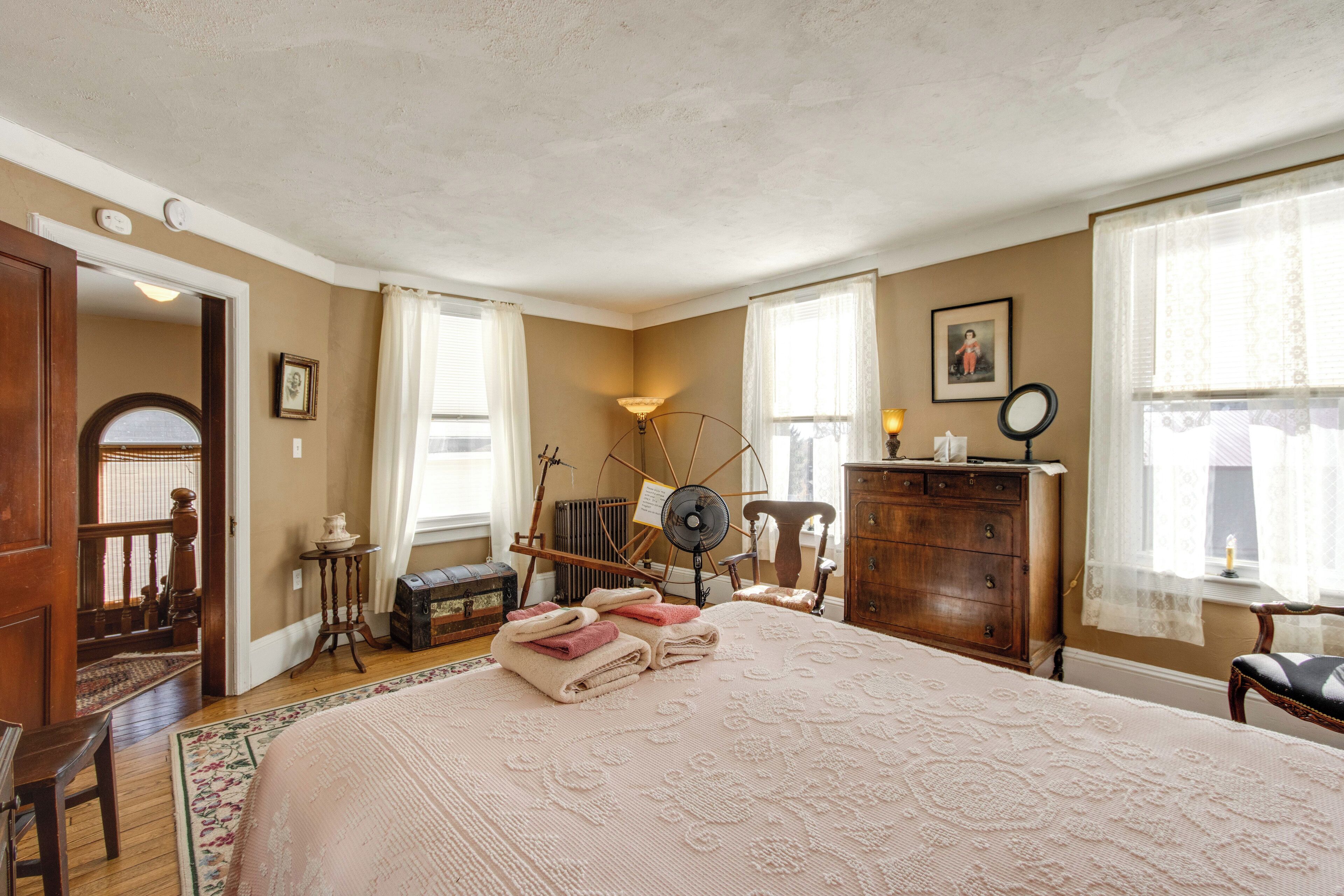 المنشأة من الداخل