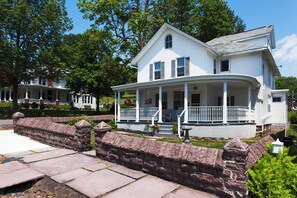 Interior - Near Trails, Fishing, Parks & More! Poconos Home (White Haven)