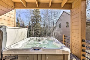 Apartment (4 Bedrooms) | Interior - Silverthorne Escape w/ Hot Tub & Mtn Views! (Silverthorne)