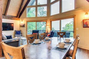 House (3 Bedrooms) | Interior - Brevard Chalet w/ Stunning Blue Ridge Mtn Views! (Brevard)