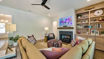 House (4 Bedrooms) | Interior