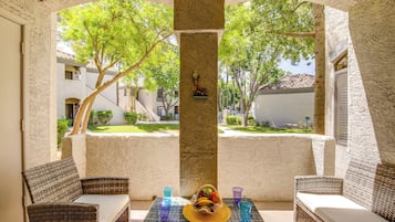 Apartment (1 Bedroom) | Interior