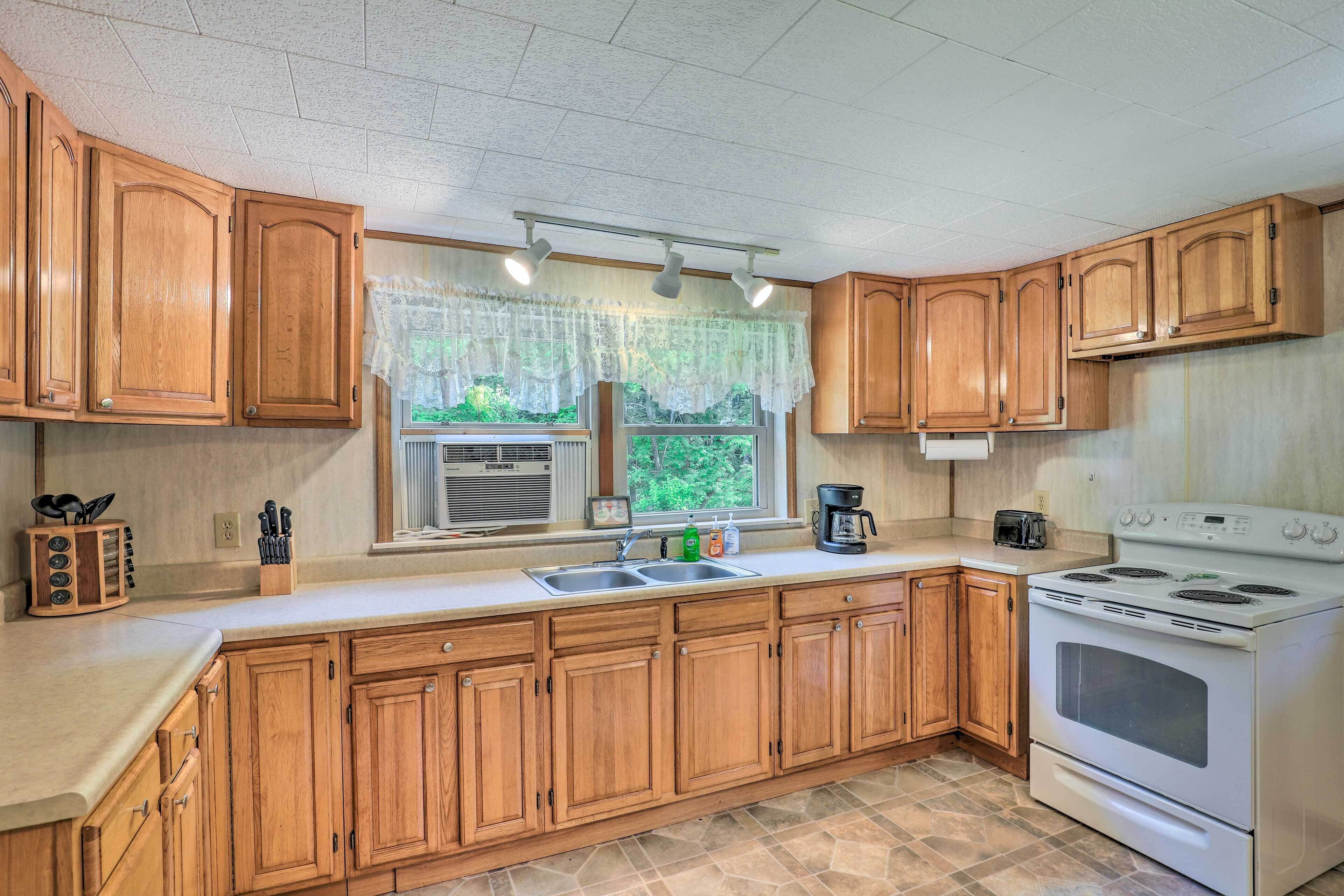 House (2 Bedrooms) | Interior