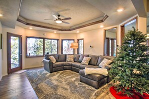 House (1 Bedroom) | Interior