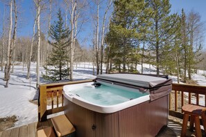 House (3 Bedrooms) | Interior - Rustic Mountain Sanctuary on 2 Acres w/ Deck! (Alma)
