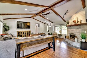 Interior - Cotter Home w/ Direct Access to White River! (Cotter)