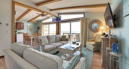 St. Ignace Cottage w/ Deck & Beach on Lake Huron!