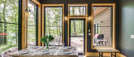 House (1 Bedroom) | Interior