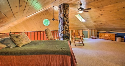 Trout Lake Cabin w/ Private Dock, Kayaks & Loft!