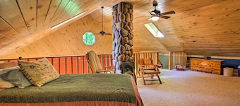 Trout Lake Cabin w/ Private Dock, Kayaks & Loft!