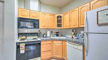 Apartment (1 Bedroom) | Interior