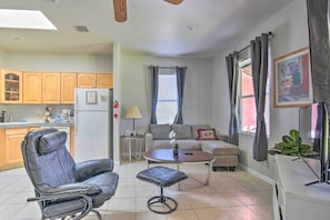 Apartment (1 Bedroom) | Interior