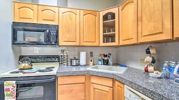 Apartment (1 Bedroom) | Interior