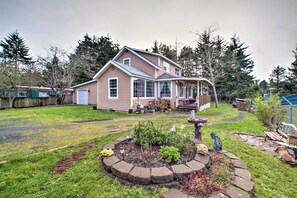 House (3 Bedrooms) | Front of property