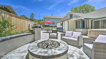 House (5 Bedrooms) | Terrace/patio