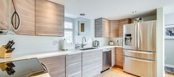 13 Mi to Dtwn Denver: Arvada Townhome w/ Deck