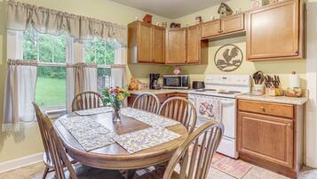 Casa (2 Bedrooms) | Interior