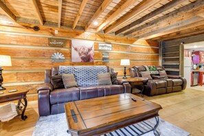 Interior - Relaxing Cosby Cabin w/ Fire Pit & Covered Porch! (Cosby)
