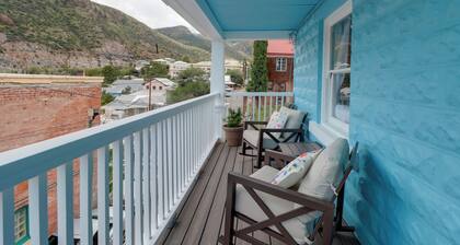 'St Valentine' Apartment w/ Balcony in Bisbee