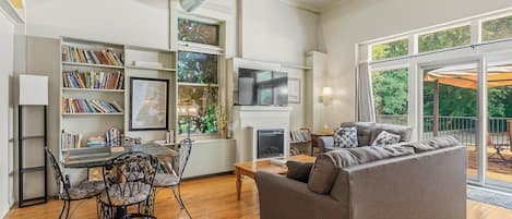 Apartment (1 Bedroom) | Front of property
