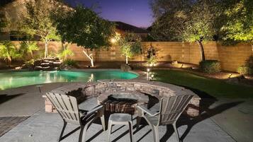 ํ์ฐ์ค (3 Bedrooms) | ๋ด๋ถ