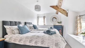 Ferienhaus | 4 Schlafzimmer, individuell dekoriert, individuell eingerichtet