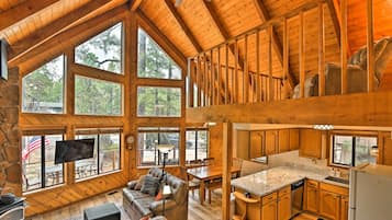 House (3 Bedrooms) | Front of property