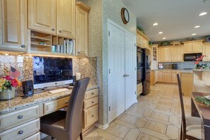 Nhà (4 Bedrooms) | Nội thất