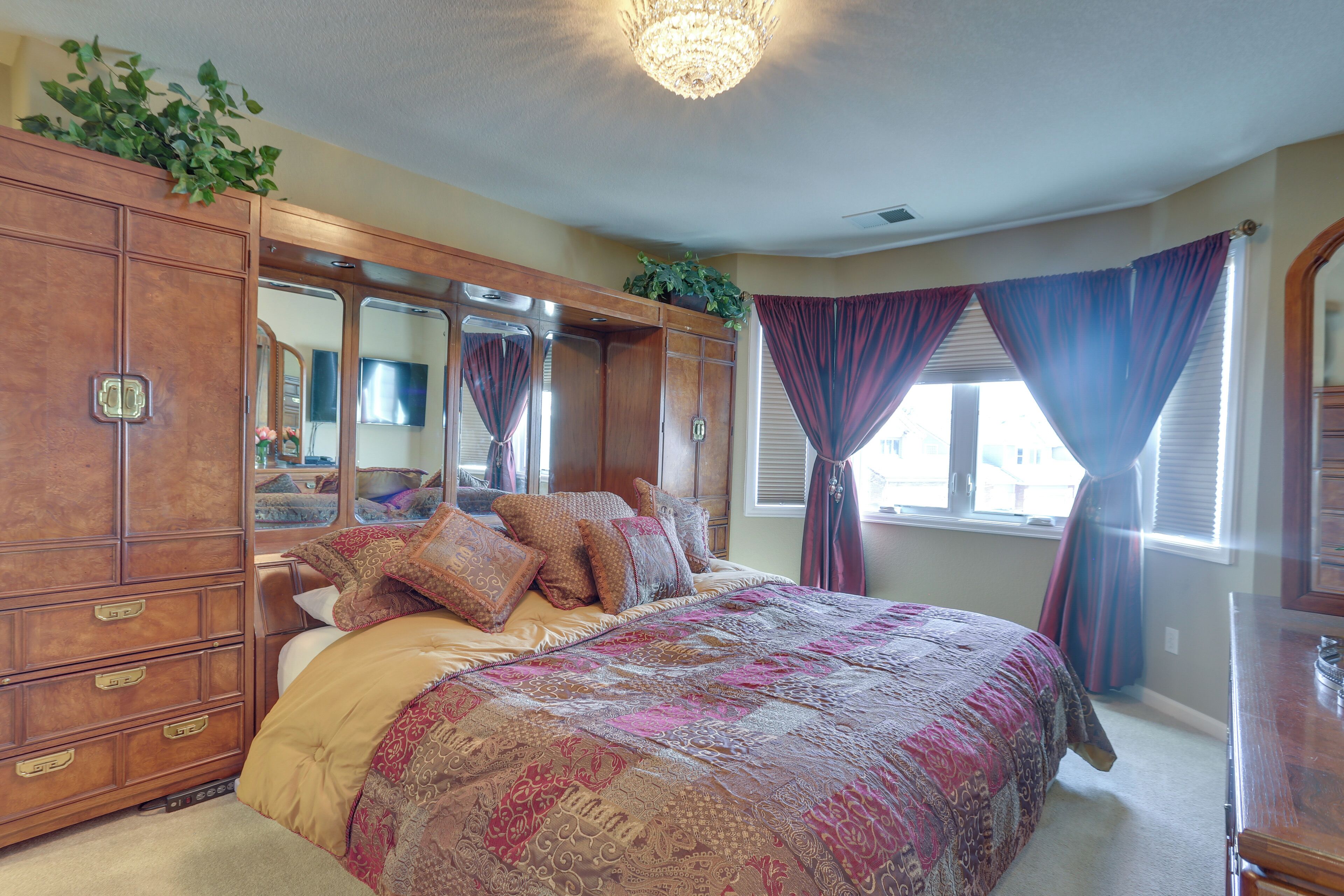 Rumah (4 Bedrooms) | Interior