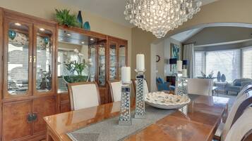 Maison (4 Bedrooms) | Intérieur