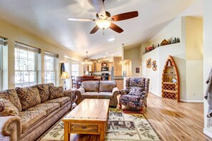 Casa (3 Bedrooms) | Vista frontal de la propiedad