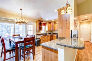 House (3 Bedrooms) | Interior - Winter Hikes & Ice Fishing Fun: Cozy Show Low Home (Show Low)