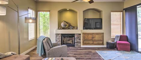 House (5 Bedrooms) | Interior