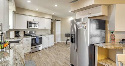 3 Mi to Lake Havasu: Family Home w/ Game Room