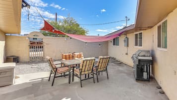 Nhà (2 Bedrooms) | Nội thất