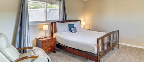 House (2 Bedrooms) | Interior